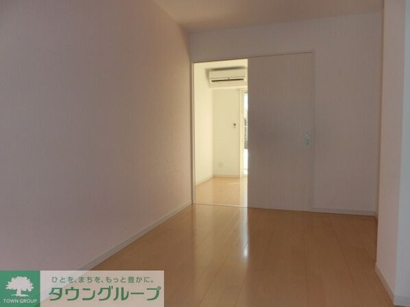 ツリーフィールド幕張の物件内観写真